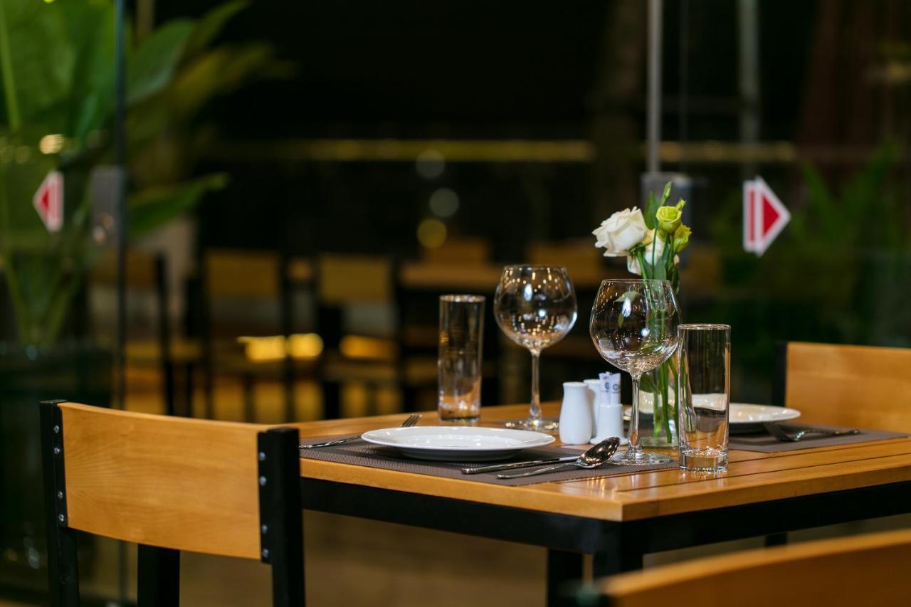Halais Hotel Ханой Экстерьер фото